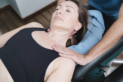 Osteopatía en Marbella. Osteópata especilaizado en terapia manual